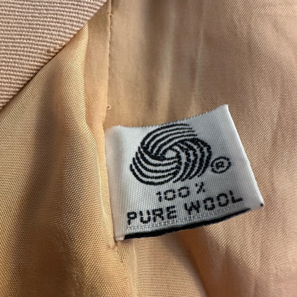 Christian Dior Tan Vintage 100% Wool 2 pc. Blazer & Skirt Suit Set Size 8 - Picture 13 of 14